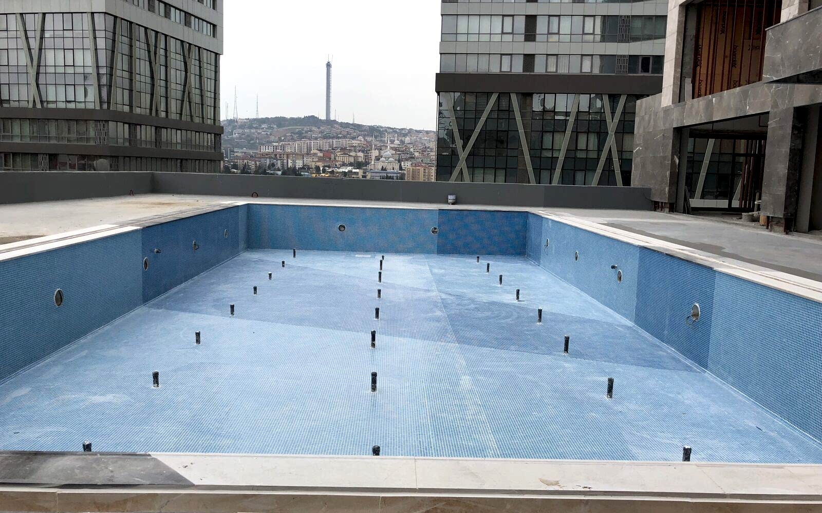 BAYSAŞ 216 AÇIK HAVUZ